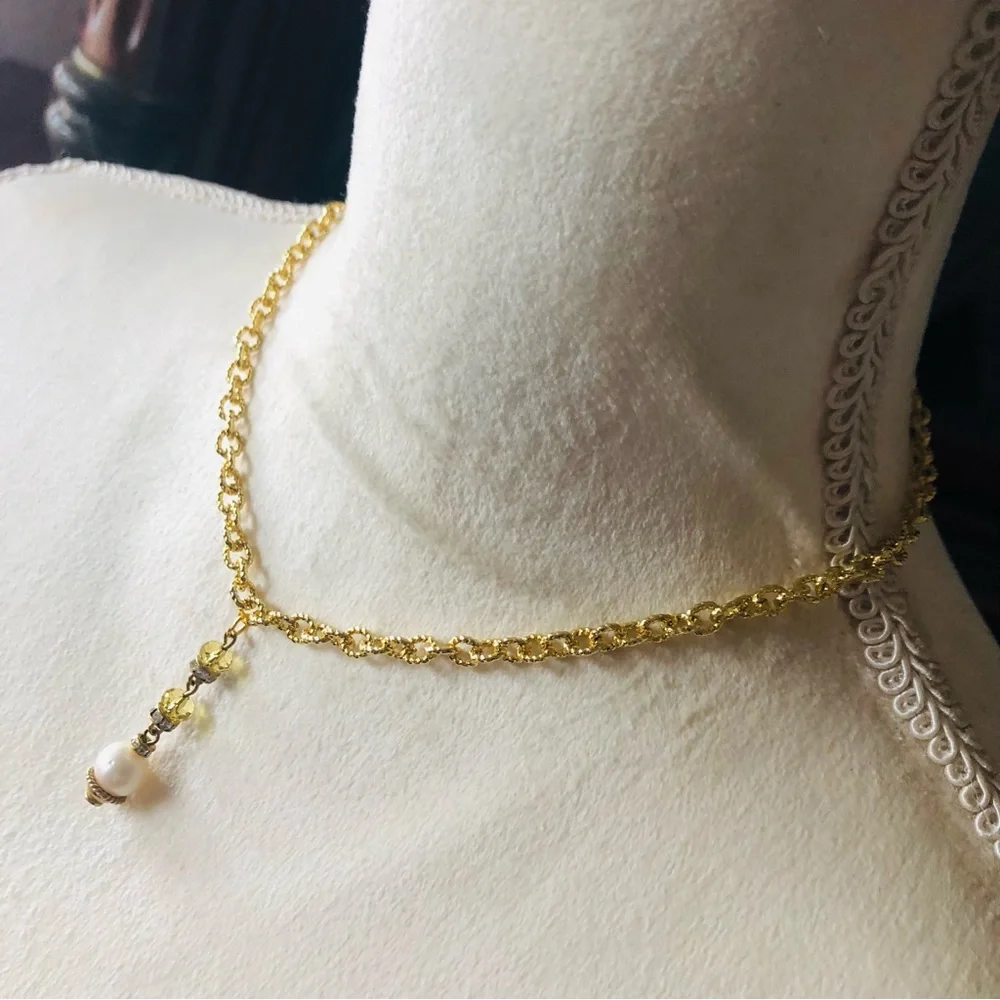 Hand crafted genuine pearl pendant textured chain link necklace